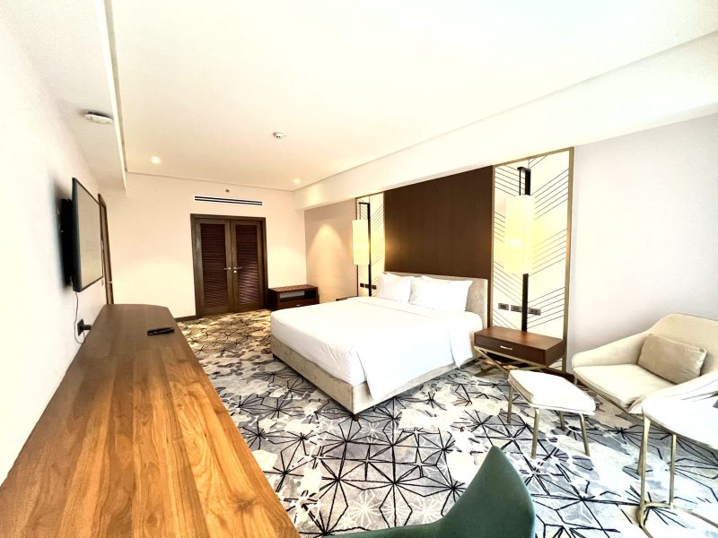 Room 909 - Two Bedroom Suite (25)