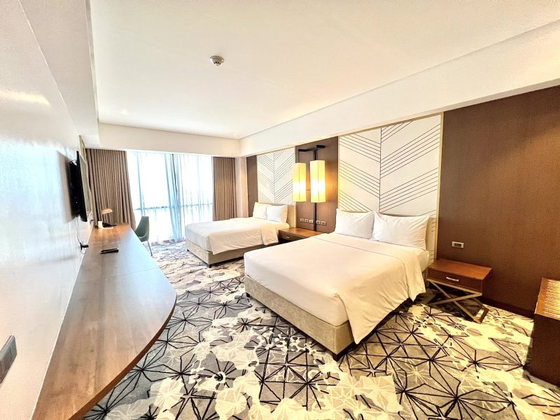 Room 909 - Two Bedroom Suite (8)