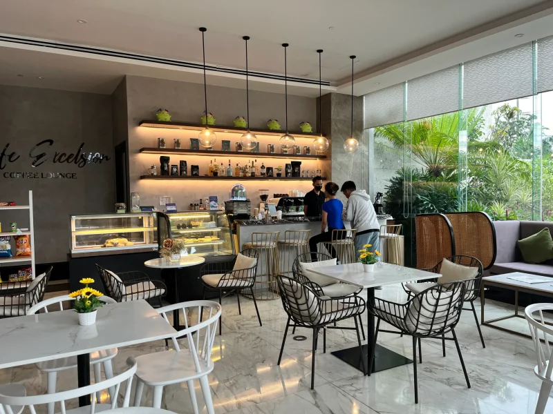 Manila Hotel Cafe | The Excelsior Hotel