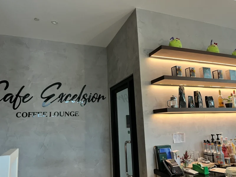 Hotel with Cafe Near Me | The Excelsior Hotel